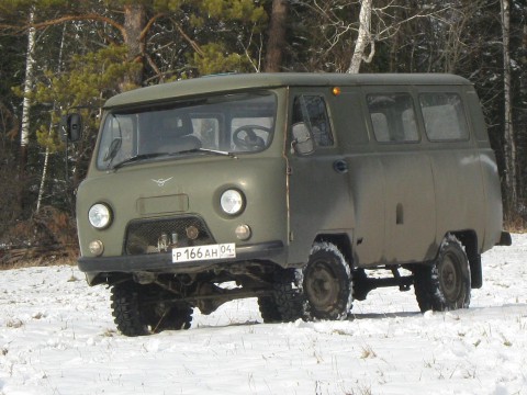 UAZ 452 3303